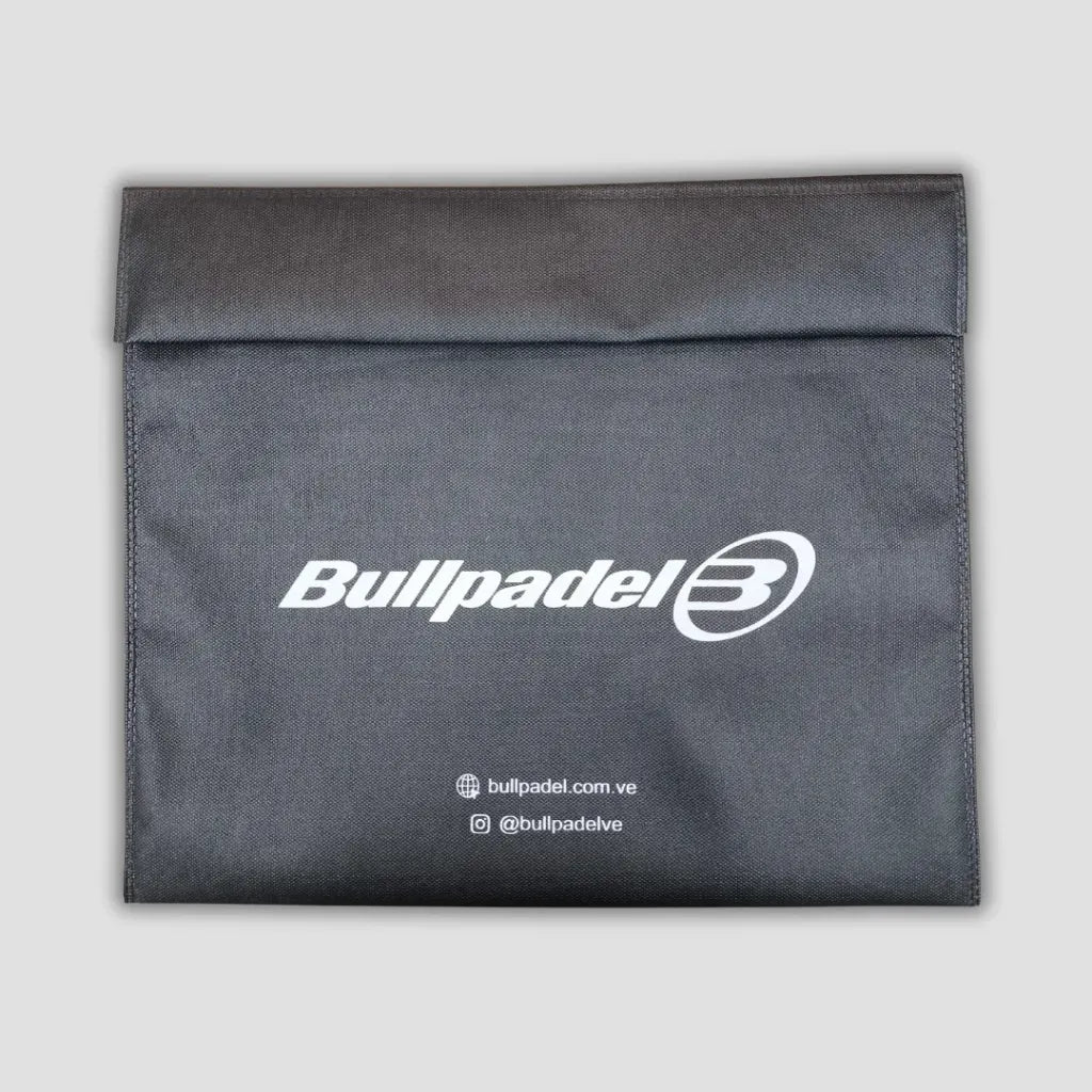 EMPAQUE DE REGALO SOBRE NEGRO